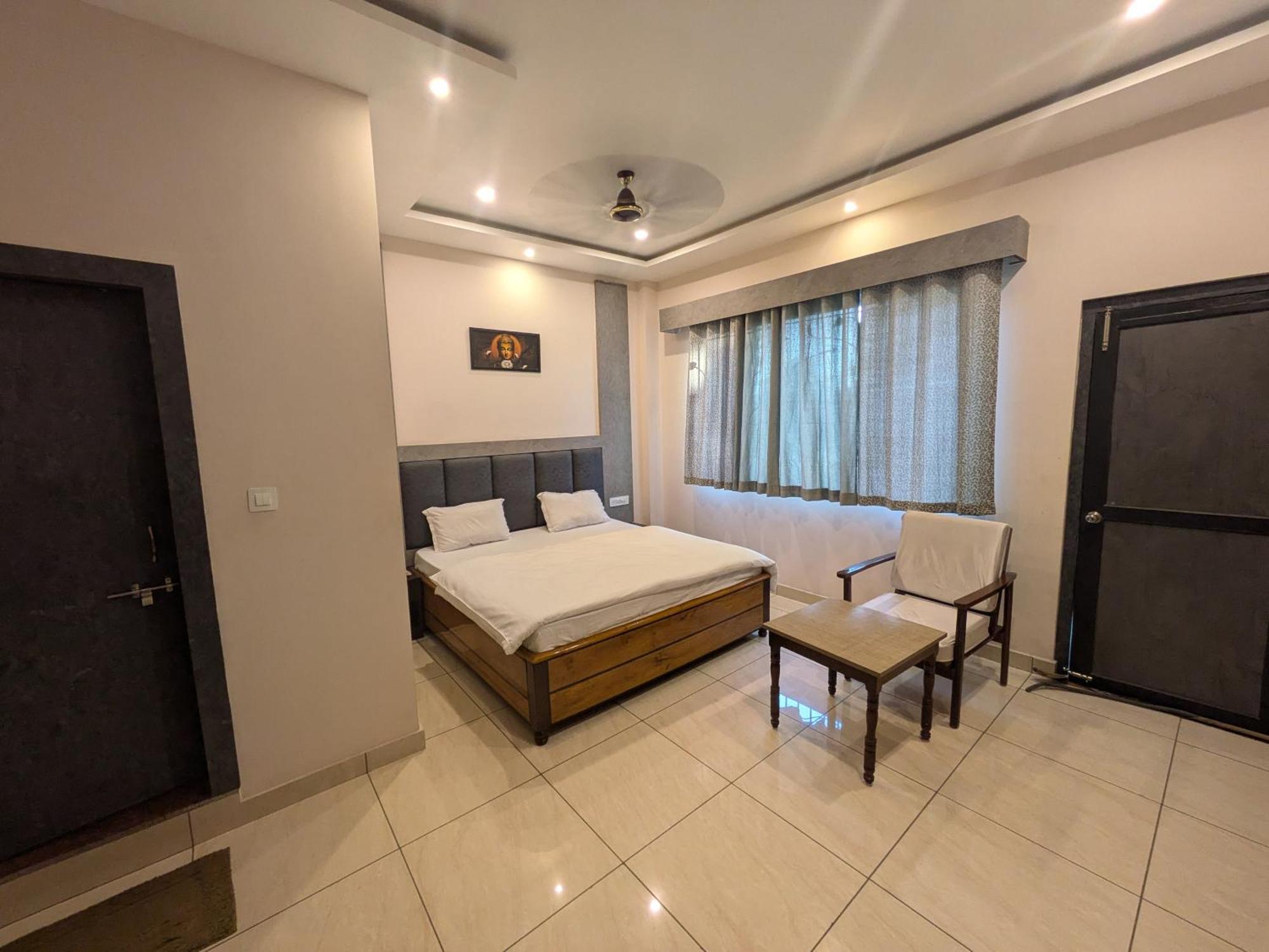 Kishori Vatika Hotel Ramnagar  Buitenkant foto