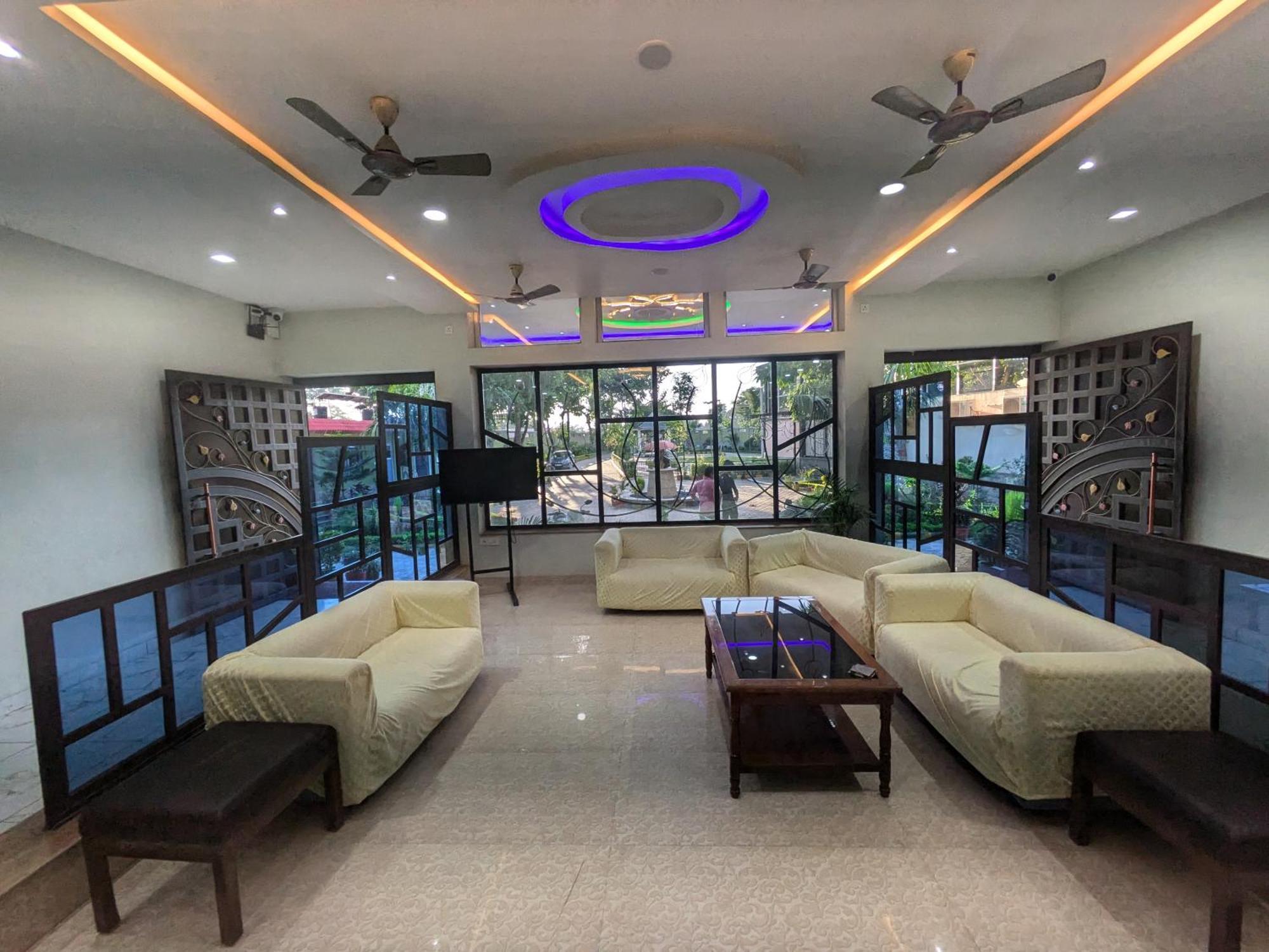 Kishori Vatika Hotel Ramnagar  Buitenkant foto